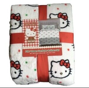 Hello Kitty Fiber Comforter set Full/Queen, 1 comforter & 2 standard shams NEW